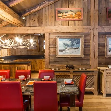 Magnifique Chalet De Style Rustique Irigny